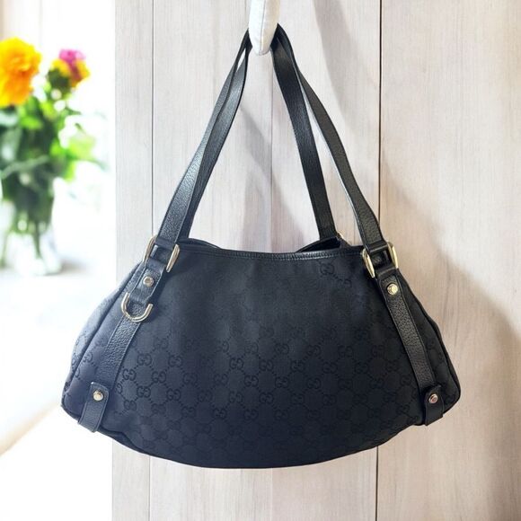 Gucci Handbags - Gucci GG Supreme Abbey Canvas & Leather Shoulder Bag
